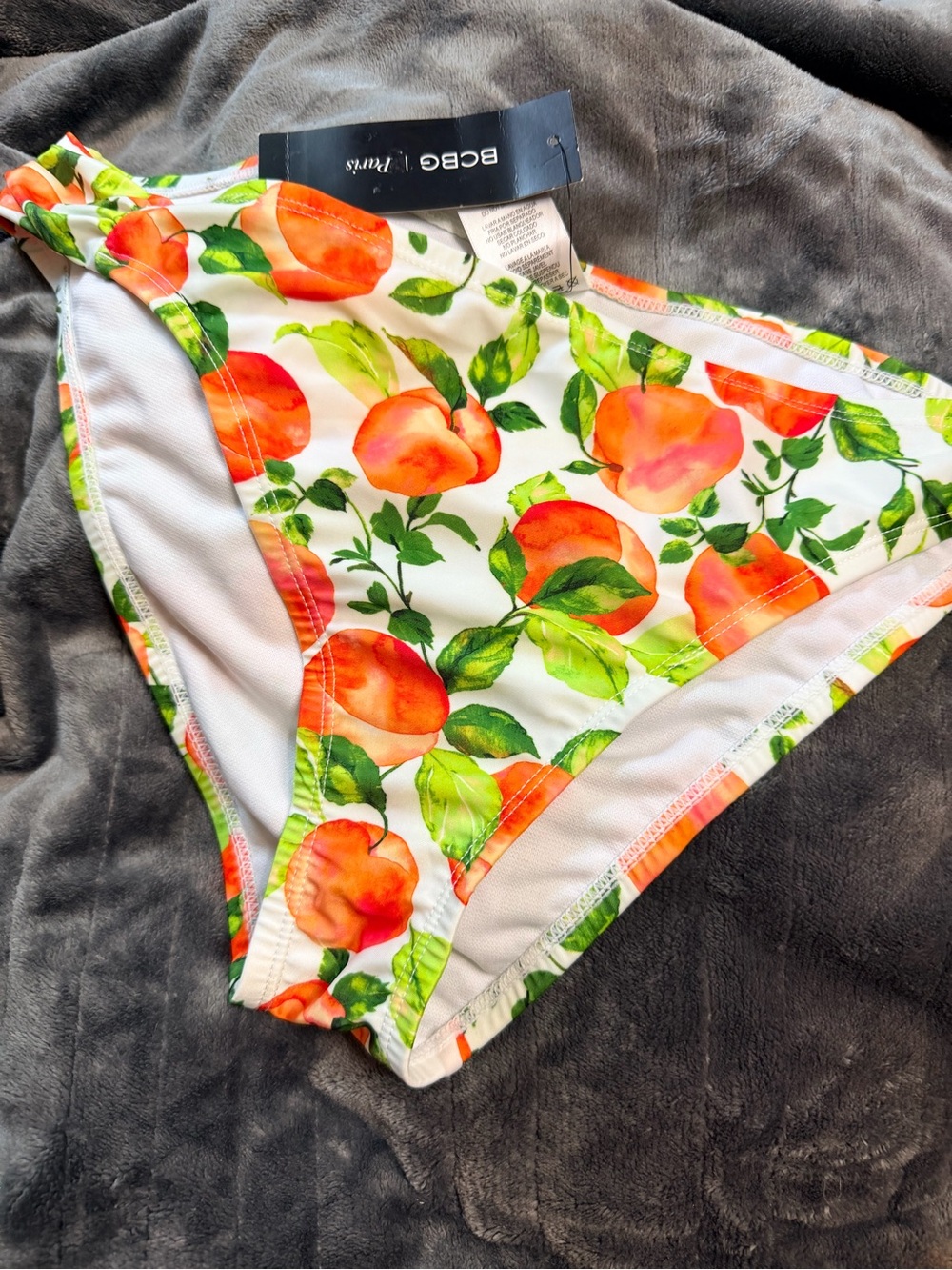 BCBG Paris  White Bikini Bottoms with  Peach Fruit Print and Leaves -NWT 2X